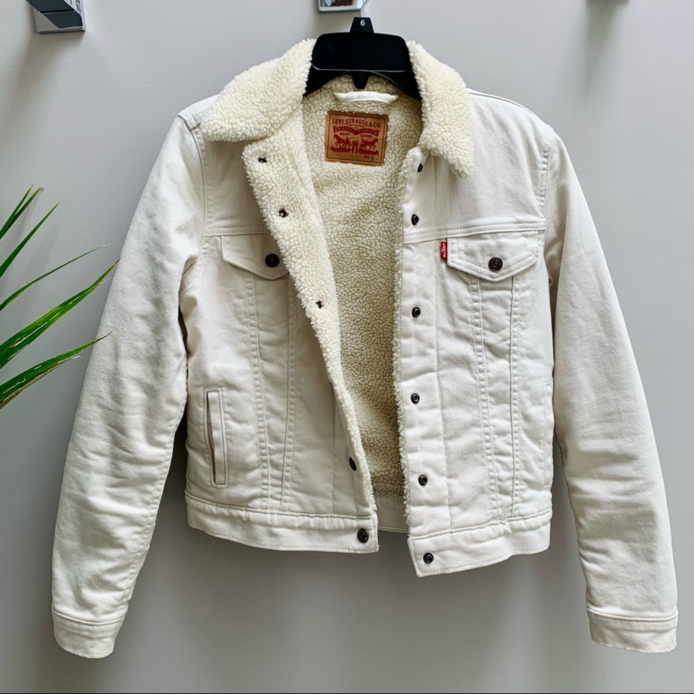 Levi’s Sherpa Trucker Jacket